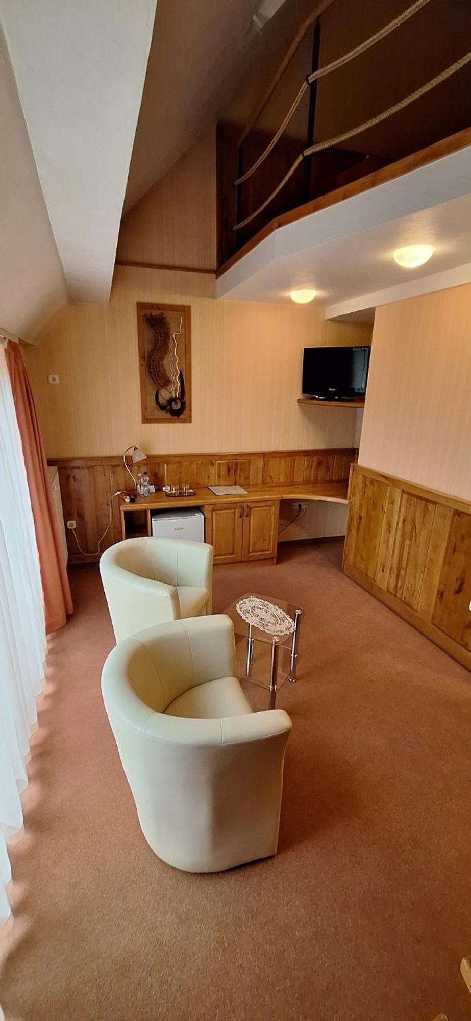 Atryum Hotel Szolnok Ngoại thất bức ảnh