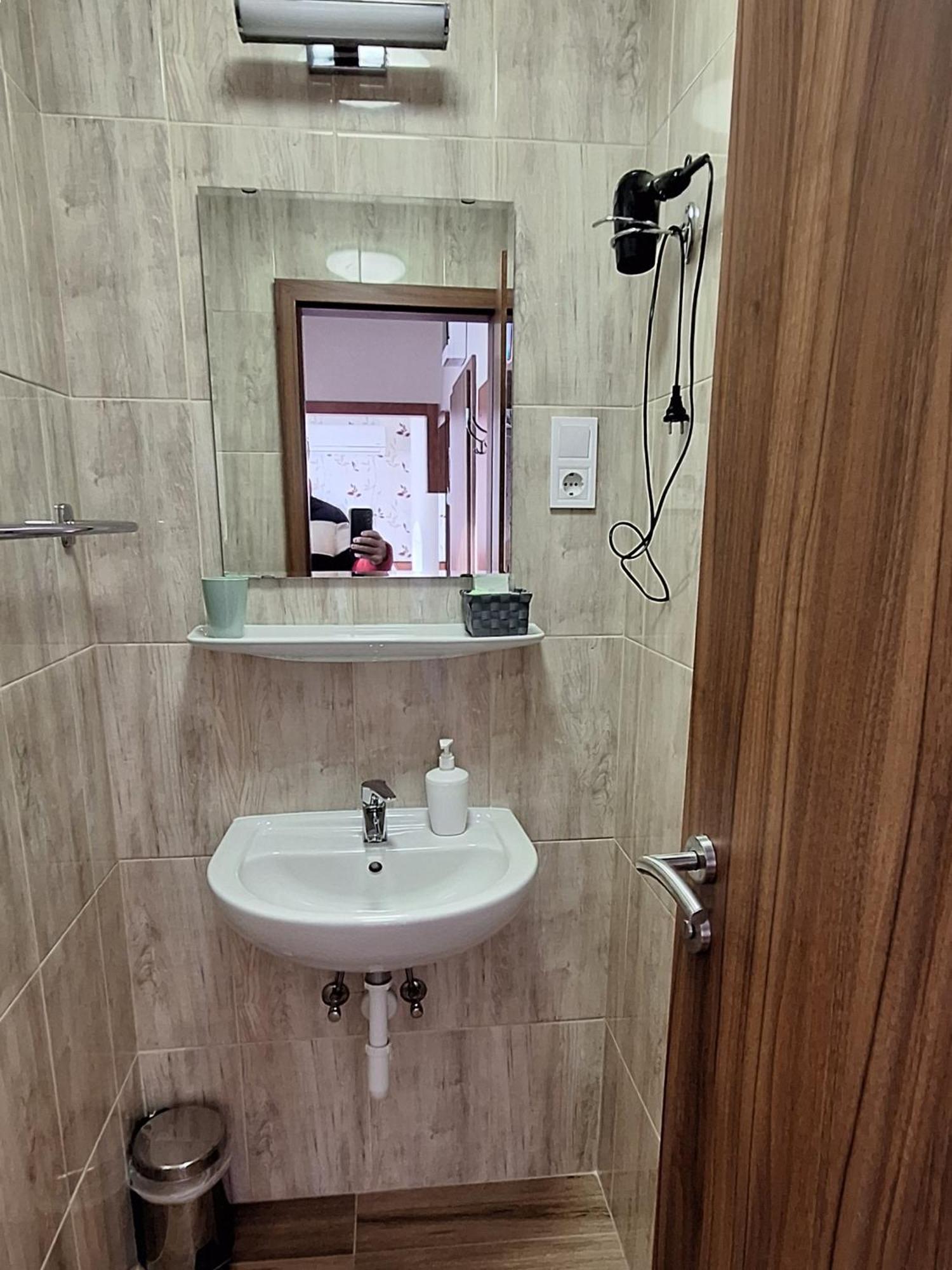 Atryum Hotel Szolnok Ngoại thất bức ảnh